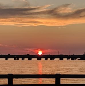 Meet your Posher, Chuck